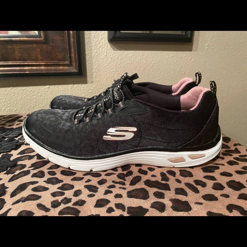 Sketcher sneakers